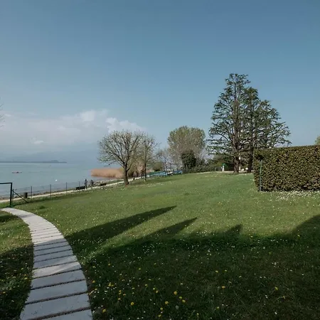 Holiday B8 Sirmione