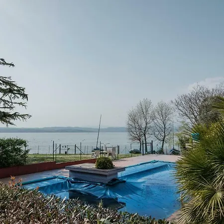 Holiday B8 Appartamento *